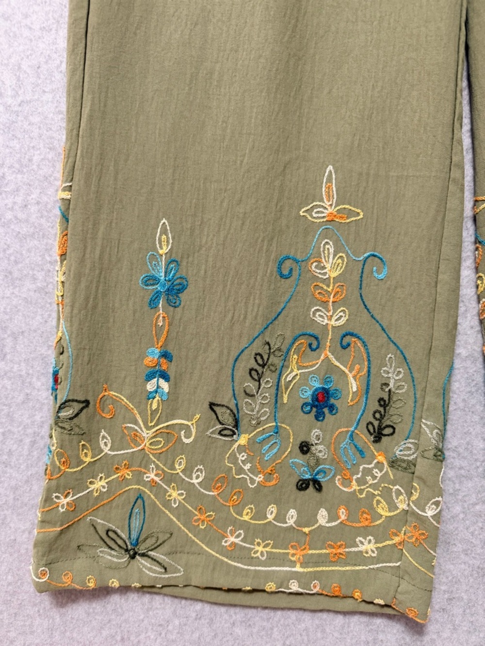 Liv Los Angeles Embroidered Wide Leg Pull On Pants Size Medium Olive Green Boho - Picture 5 of 11